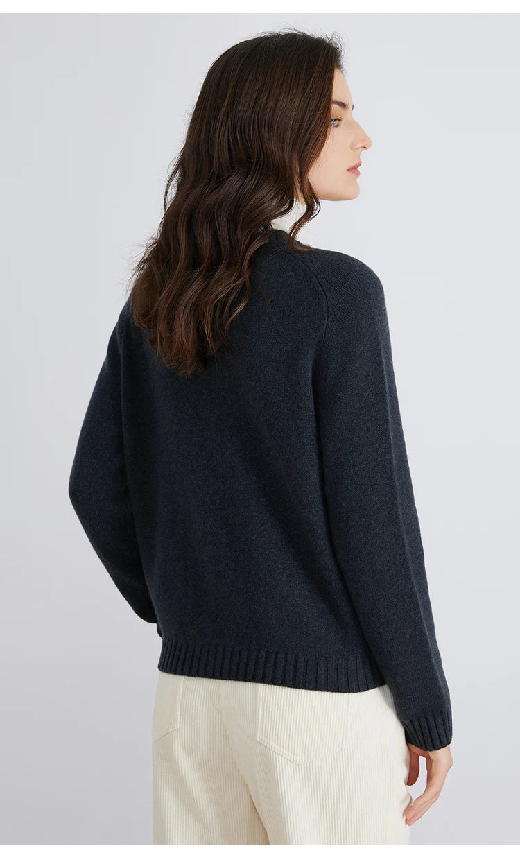 100% Merino Wool Long-Sleeved Knitted Cardigan