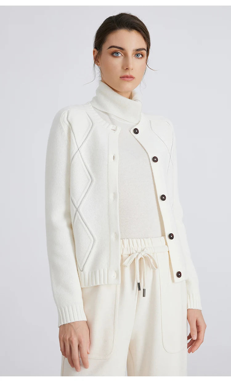 100% Merino Wool Long-Sleeved Knitted Cardigan