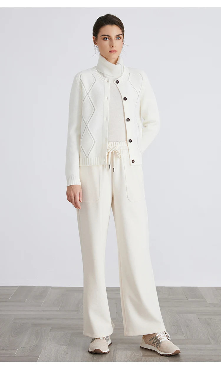100% Merino Wool Long-Sleeved Knitted Cardigan