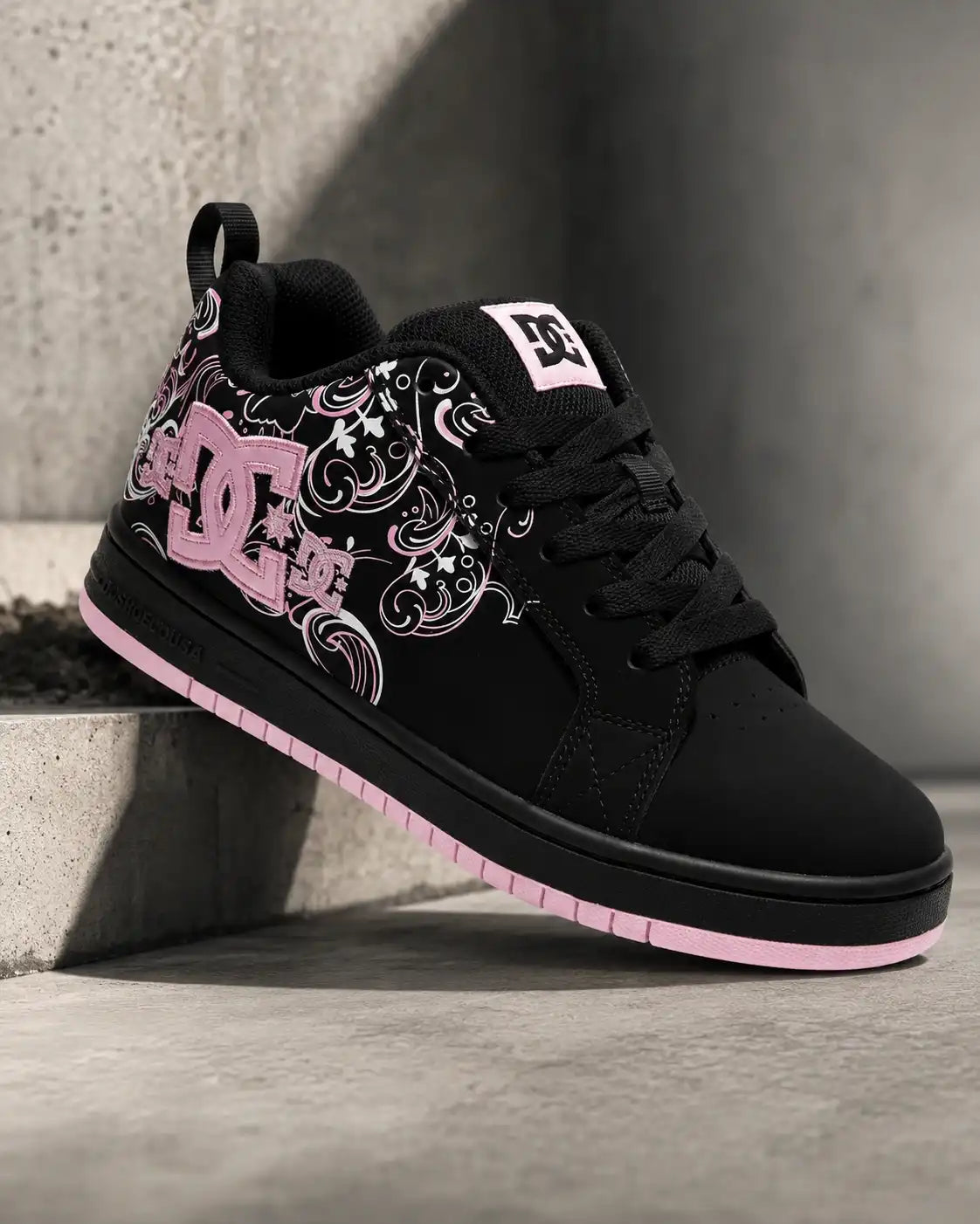 DC Pixie Sneakers – 70% OFF