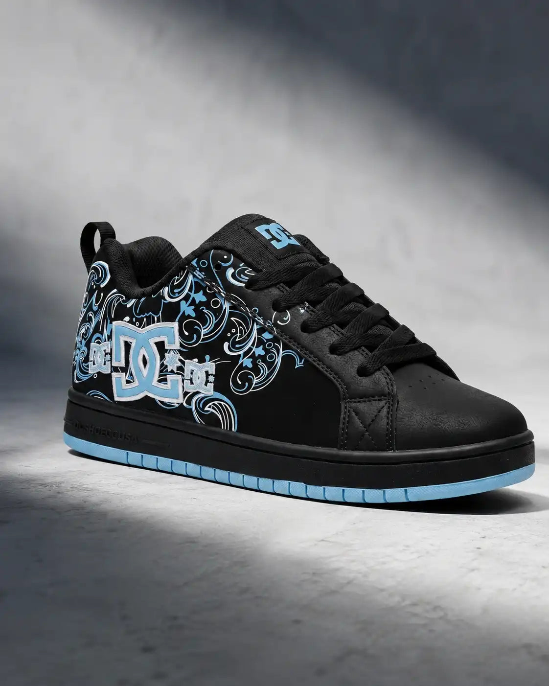 DC Pixie Sneakers – 70% OFF
